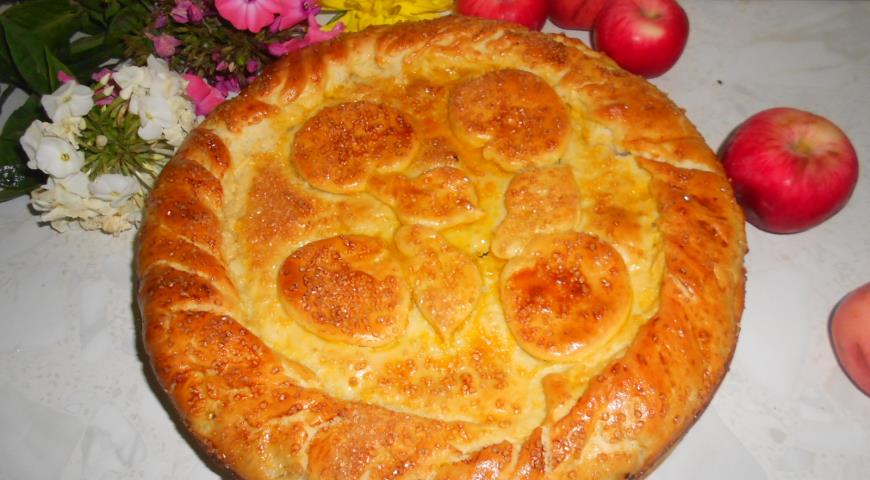 Apple pie with spices