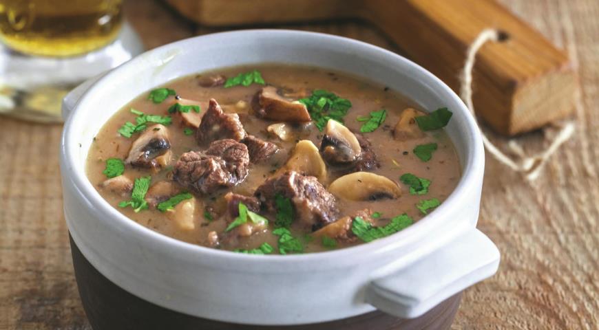 Beef soup with mushrooms and ale