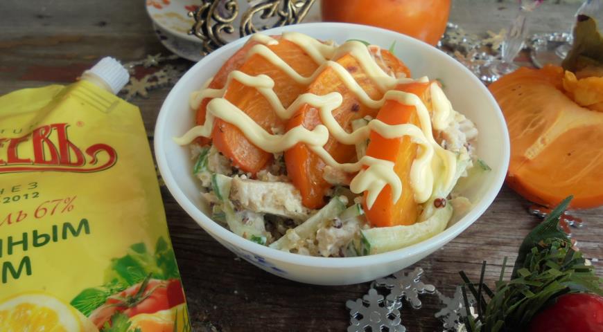 Chicken, quinoa and persimmon salad