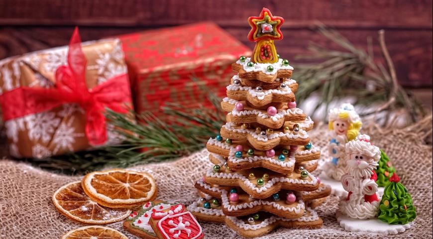 Christmas ginger tree