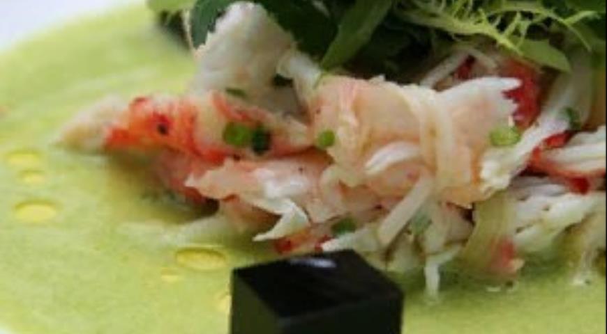 Crab salad with cold asparagus soup