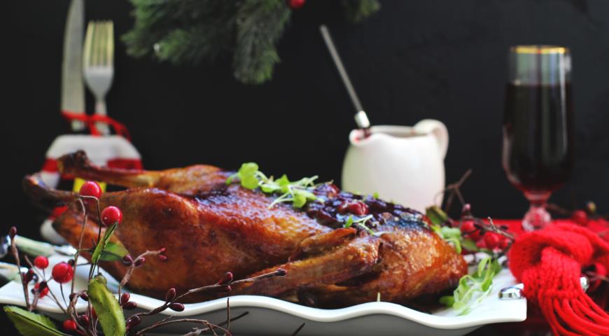Festive Roast Duck with Cherry Porto Sauce