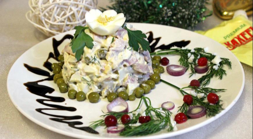 Festive Squid and Chicken Salad