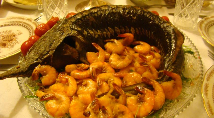 Fried shrimps in garlic-ginger sauce (in Turkish)