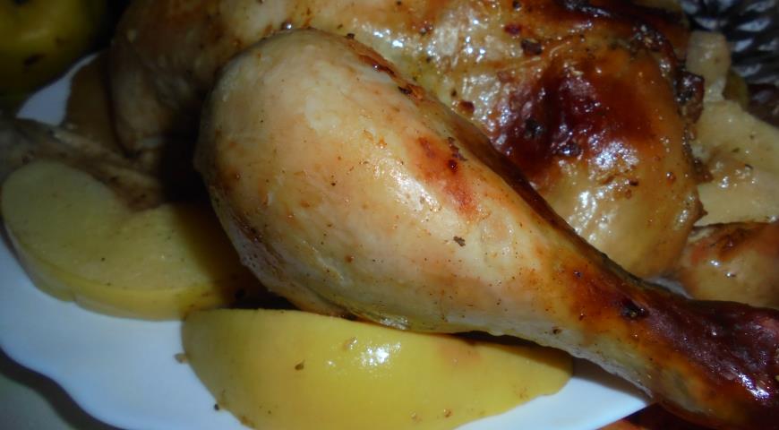 Garlic marinated chicken with quince