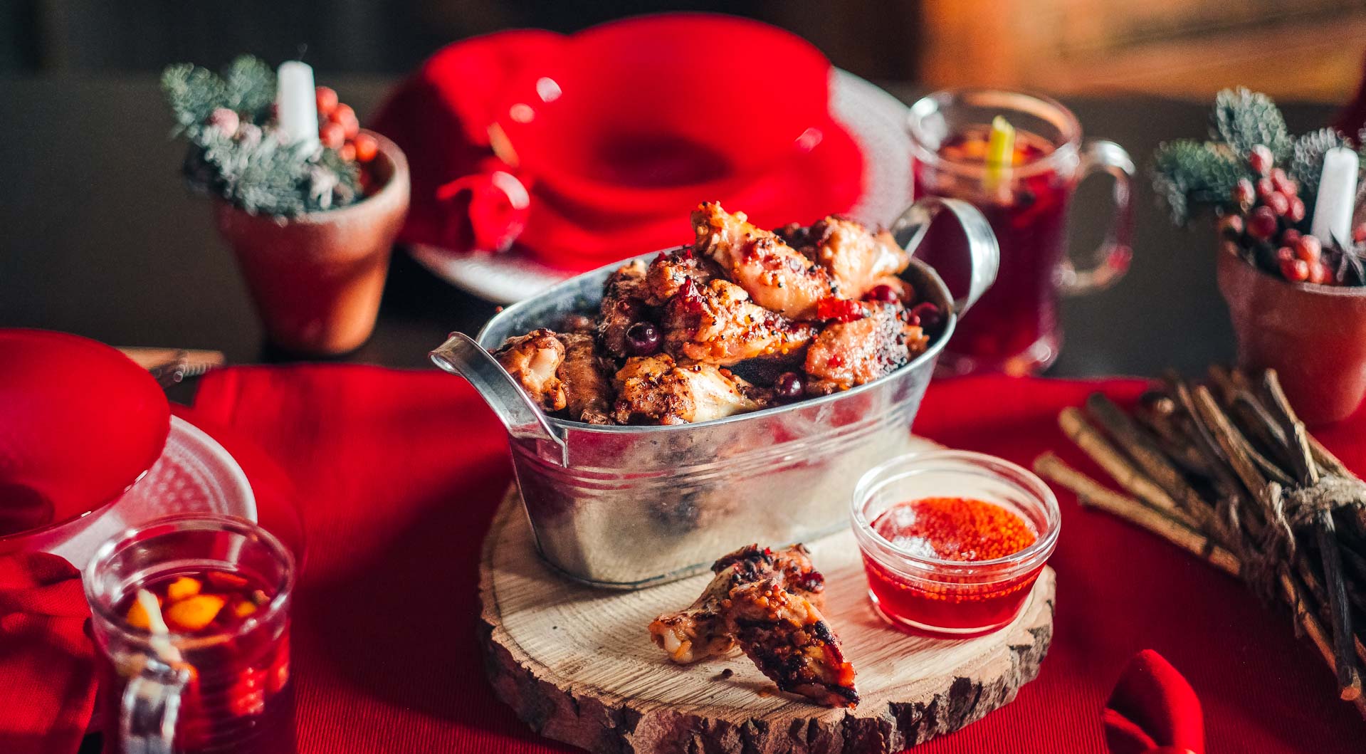 Grilled wings with cranberry, chili and apple seasoning