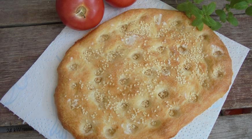 Pide (Turkish flat bread)