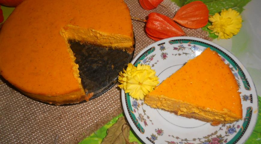 Pumpkin cheesecake with cottage cheese