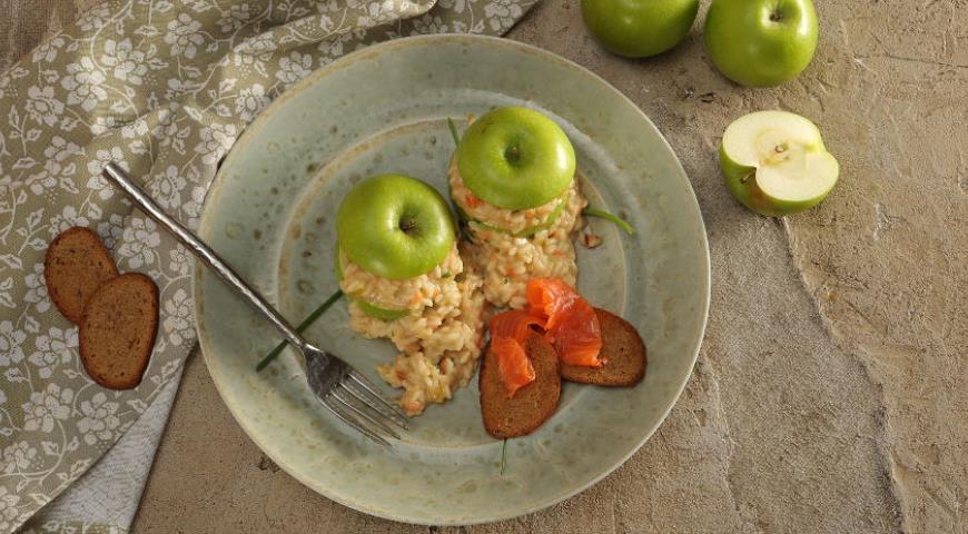 Risotto with green apple and smoked trout