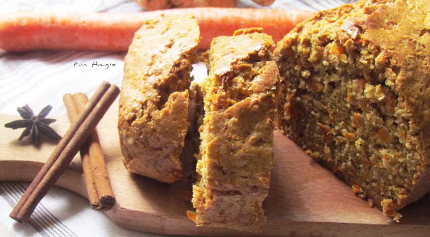 Spicy carrot cake