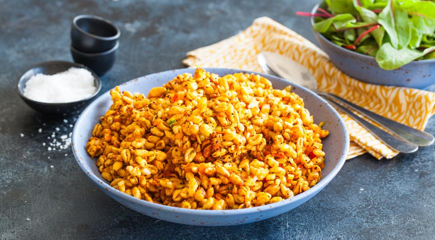 Spicy puffed rice