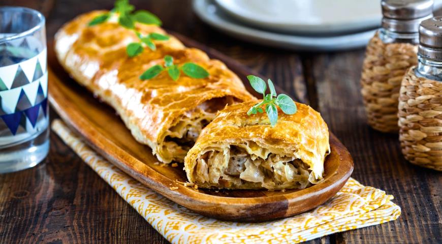 Strudel with cabbage and sausages