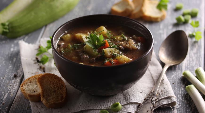 Thick soup with vegetables and beef