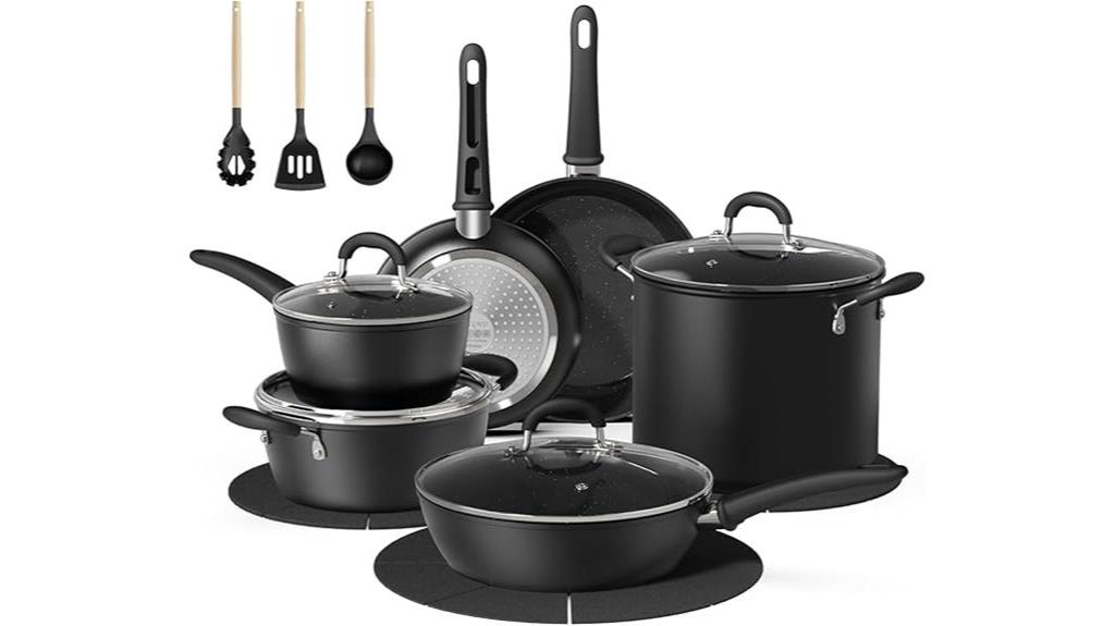 eighteen piece cookware set