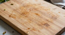 unsafe cutting board practices